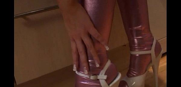  Curvy Cate teasing in shiny pink PVC panties